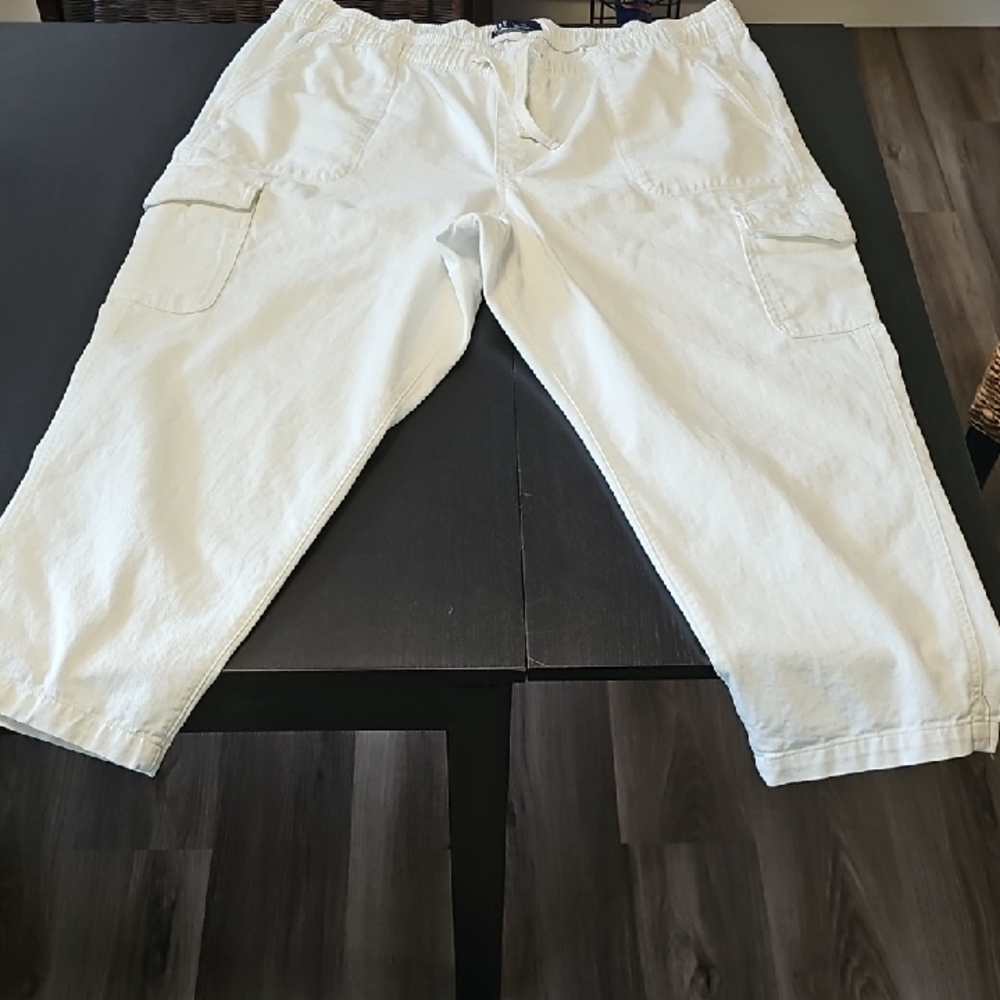 GAP White Cargo Pants Relaxed Fit